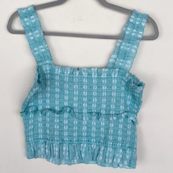 Saylor Crop Top - Picture 2 of 6